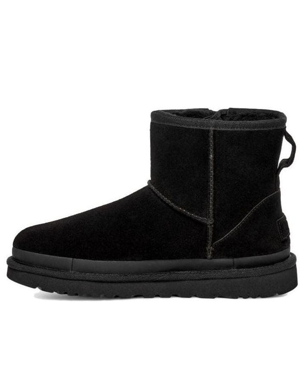 Ugg Black (Wmns) Classic Mini Zipper Tape Logo Boot