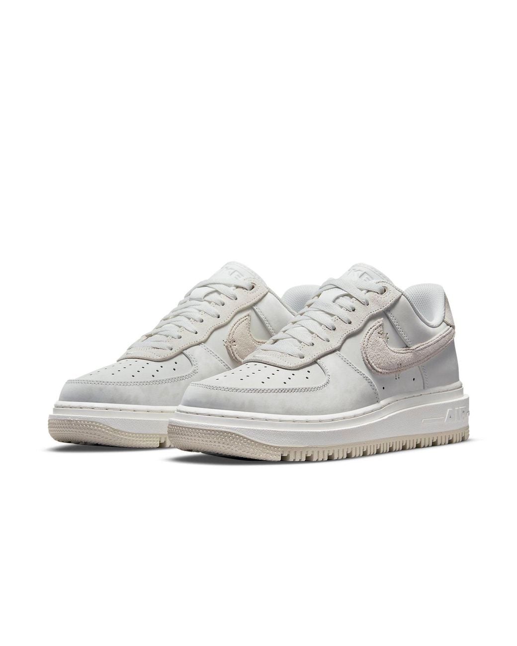 Nike White Air Force 1 Luxe 'Triple' for men