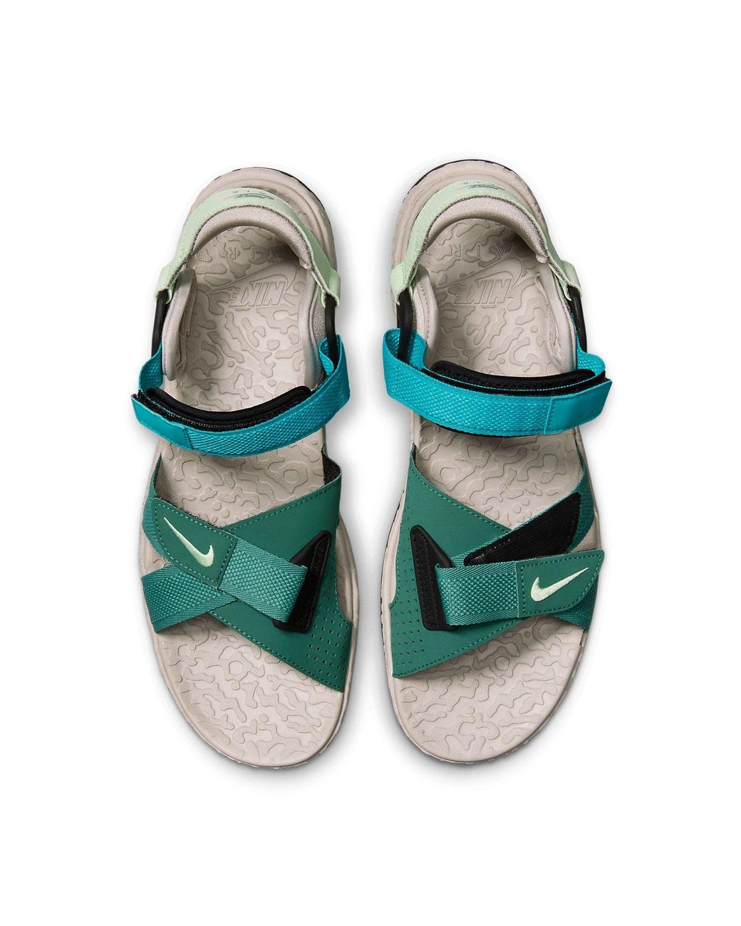 Nike Green Acg Air Deschutz+ for men