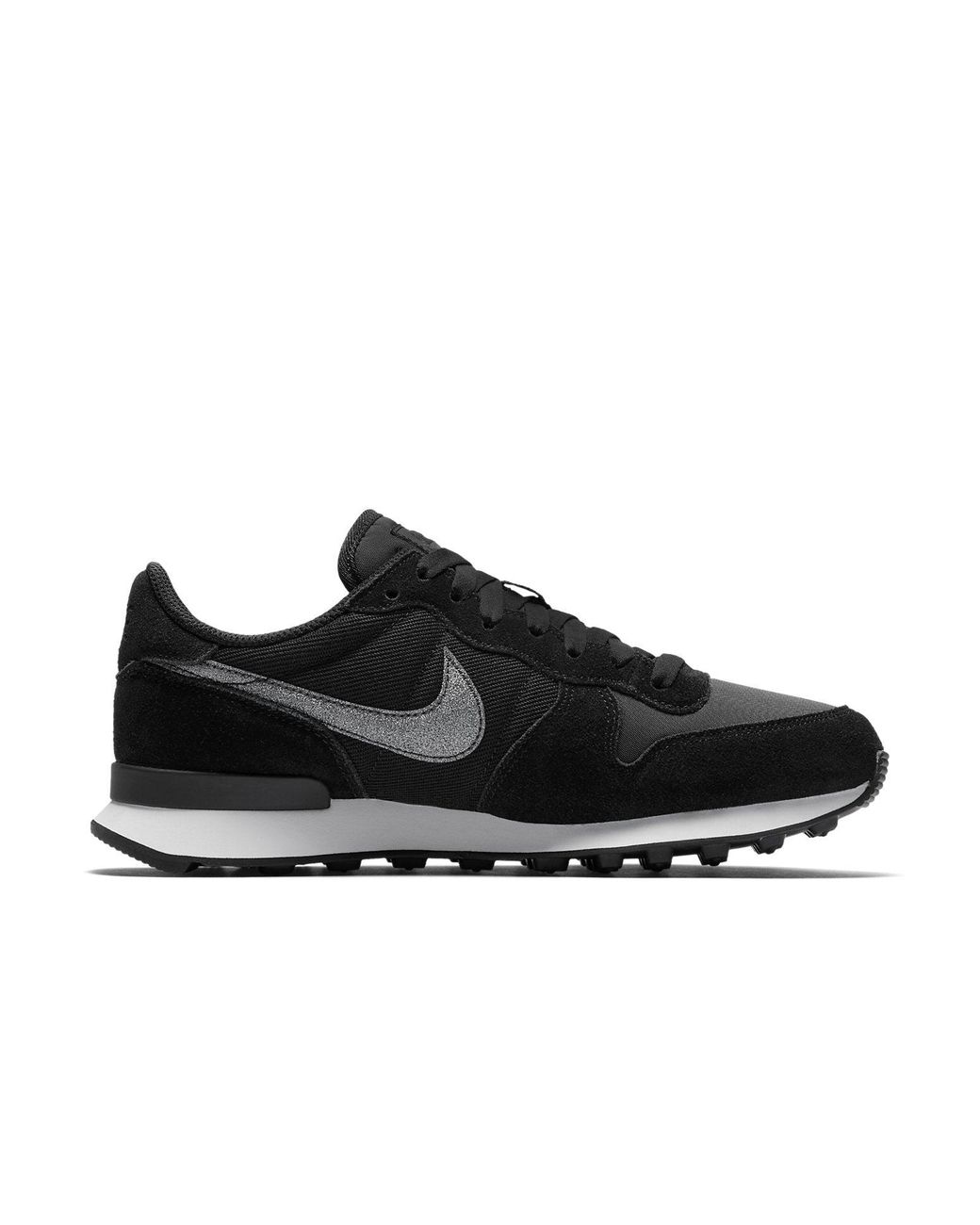 ladies nike internationalist
