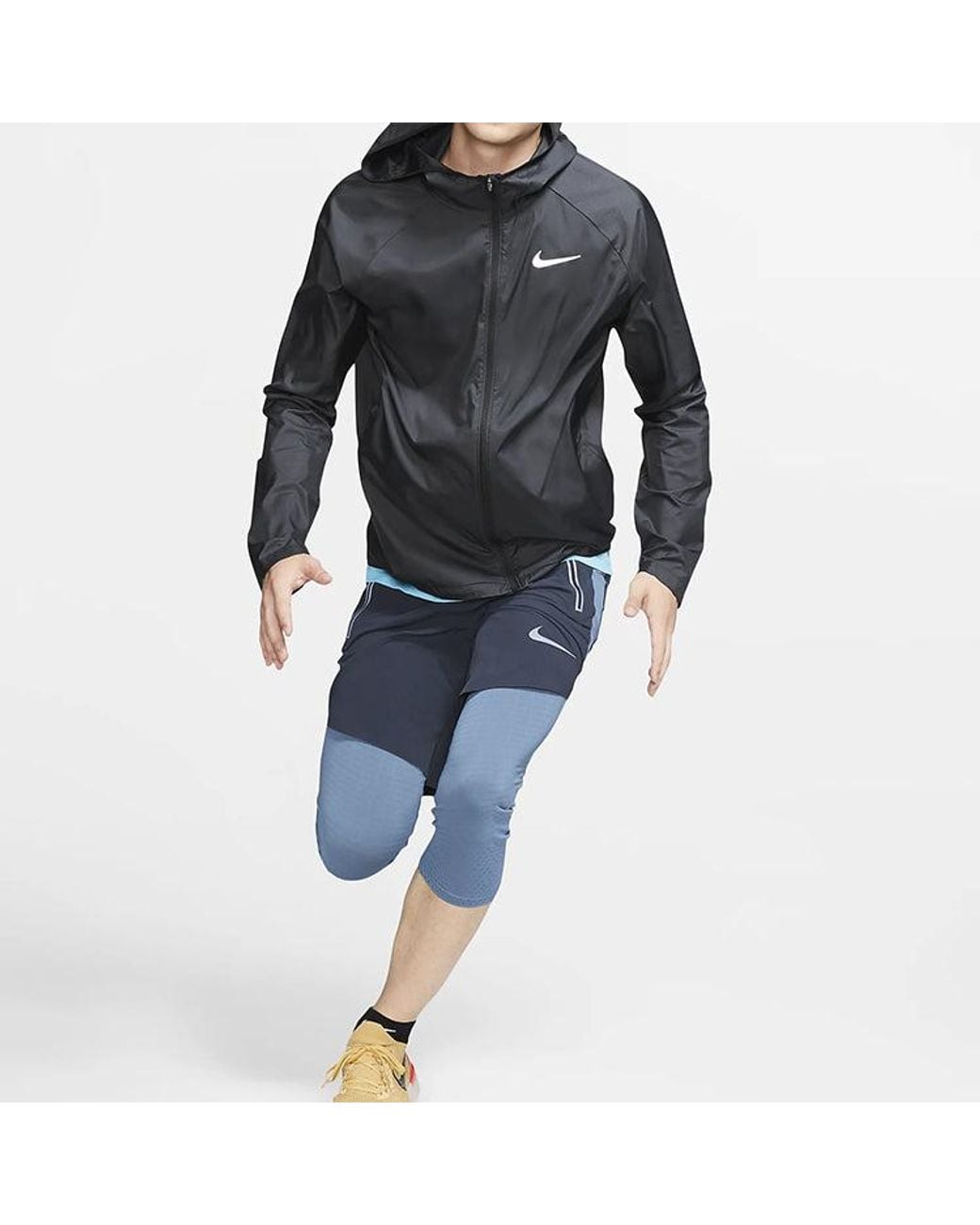 Nike Black Running Quick Dry Sports Hooded Jacket for men