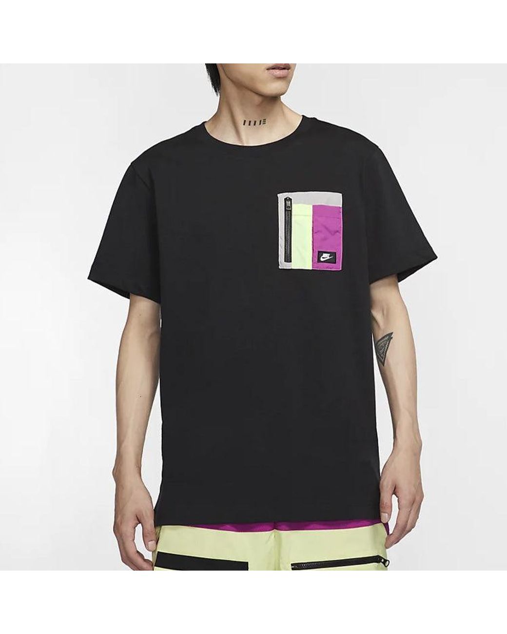 Nike Black Sportswear Zipper Pocket Design Short Sleeve for men