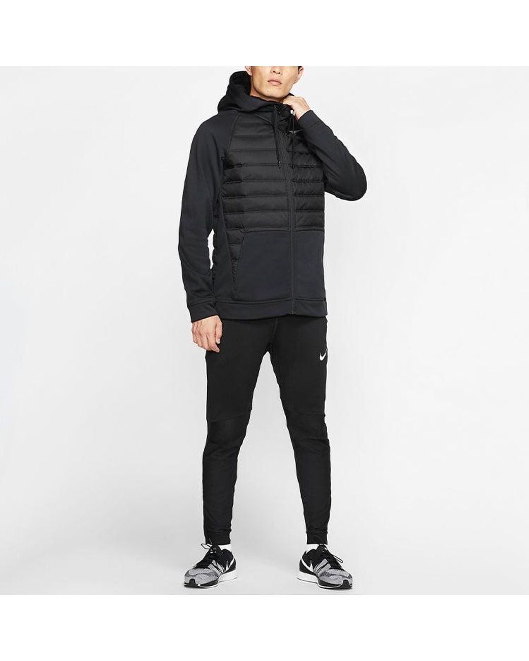 Nike Black Stay Warm Solid Color Sports Training Hooded Padded Jacket for men