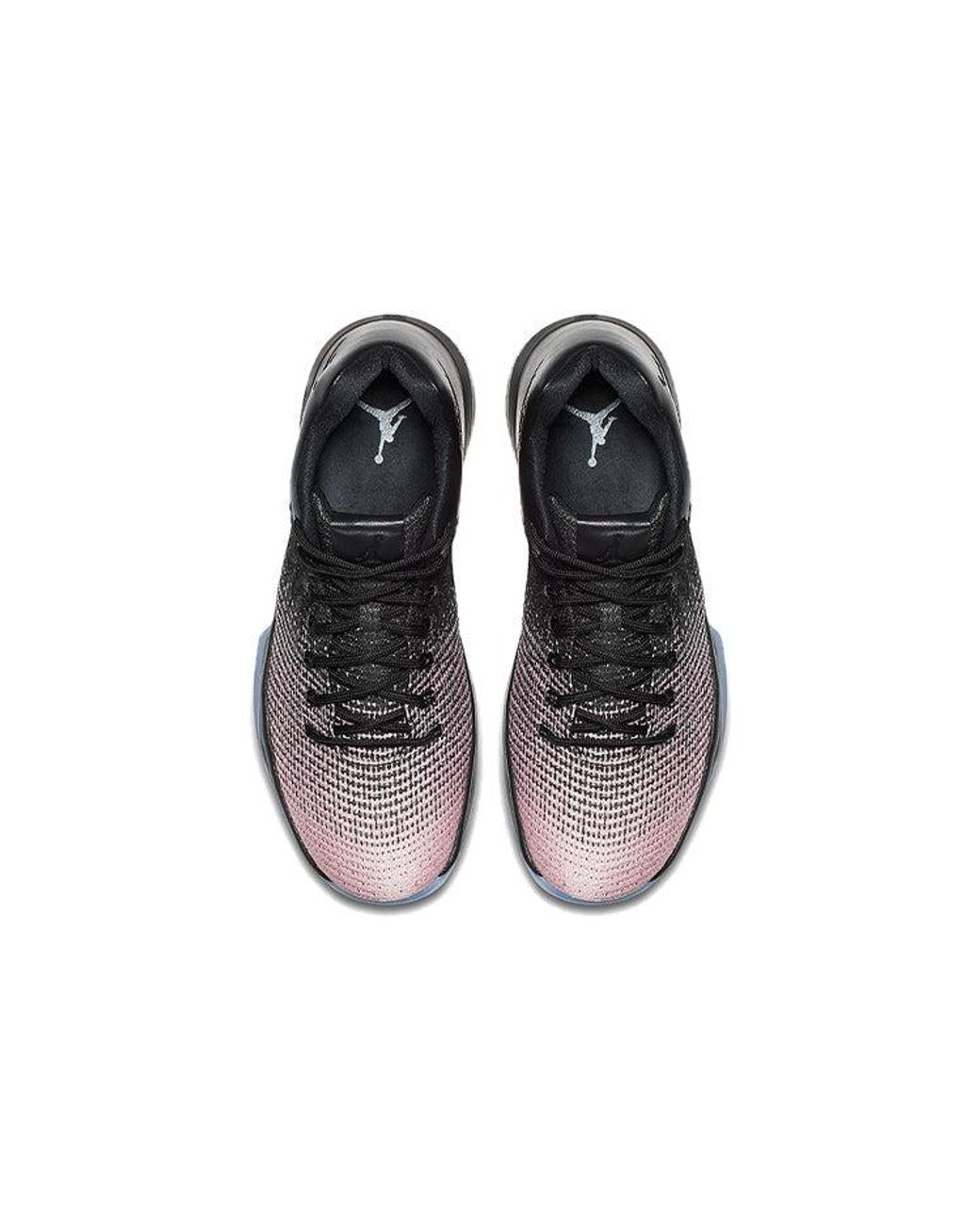 Nike Black 31 Low 'Oreo' for men