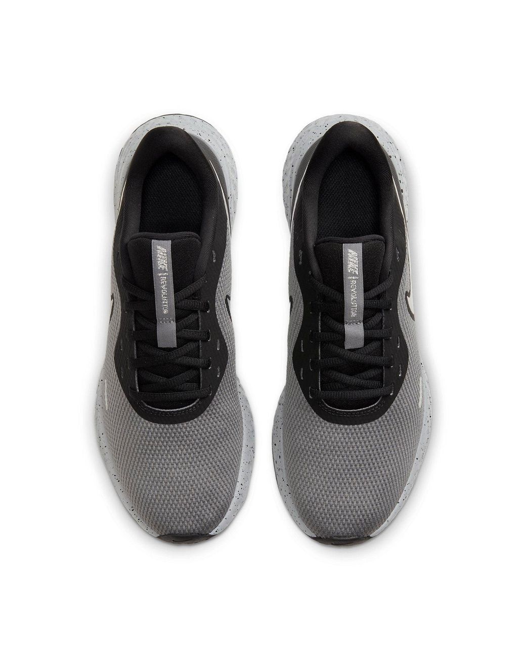 Nike Black Revolution 5 Premium Chrome' for men