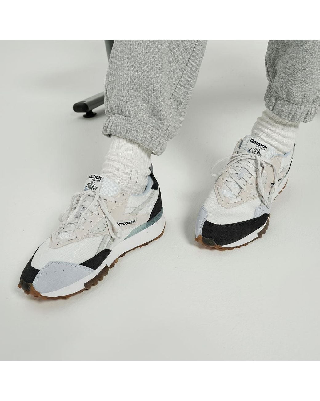 Reebok White Lx2200 for men