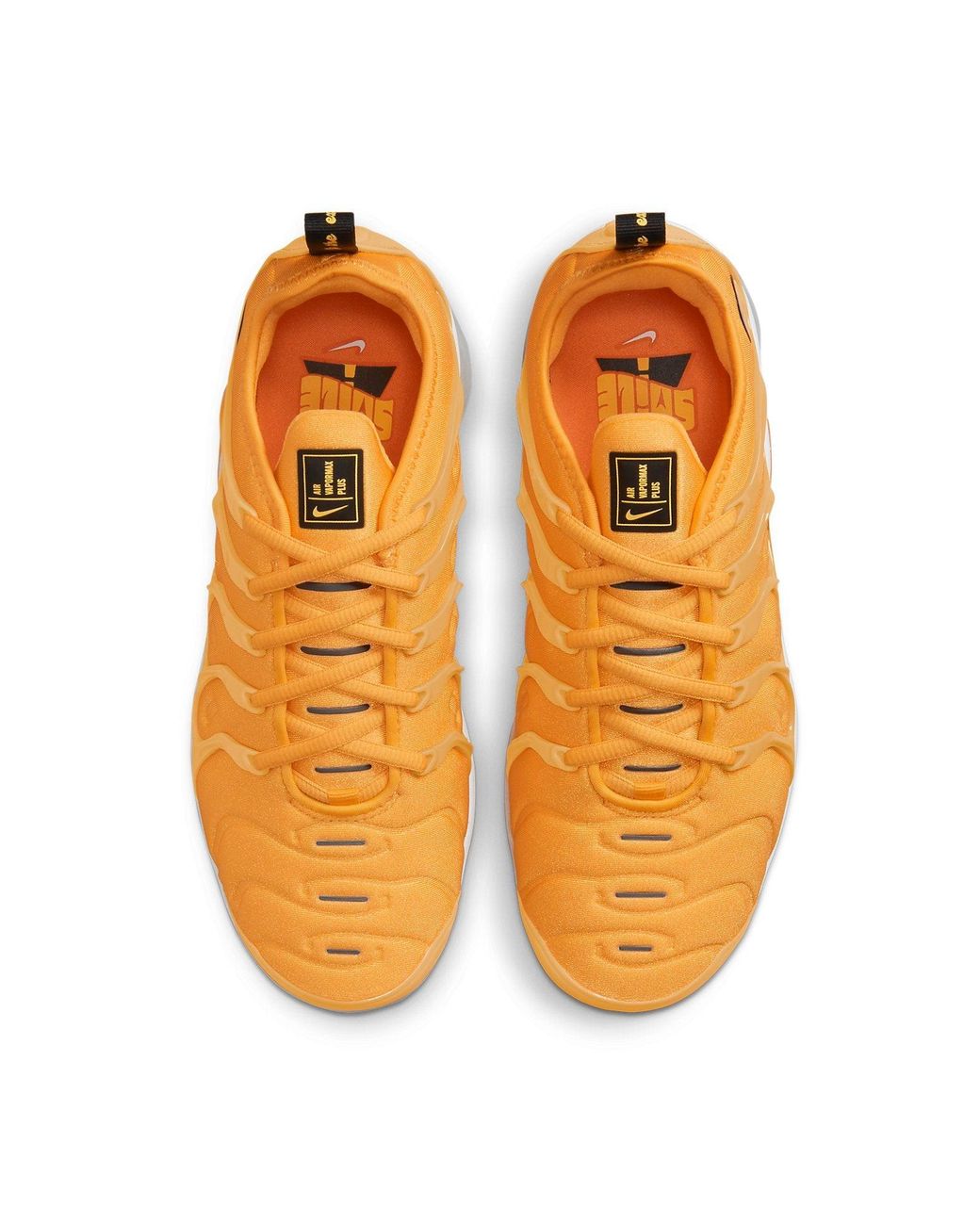 Nike Orange (Wmns) Air Vapormax Plus 'Go The Extra Smile'