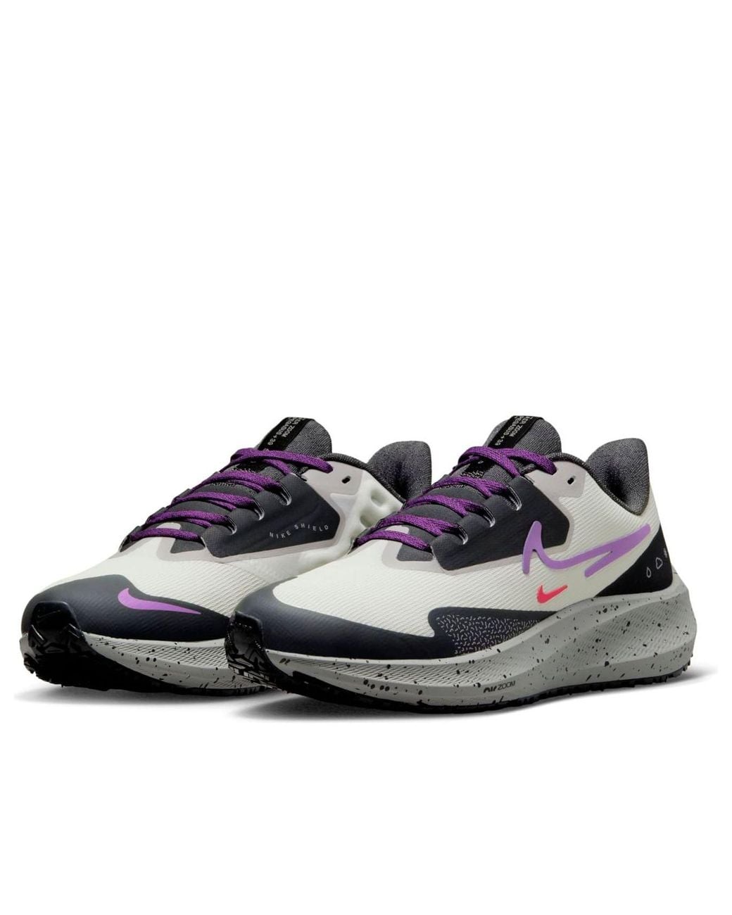Nike Brown (Wmns) Air Zoom Pegasus 39 Shield 'Light Bone Vivid'