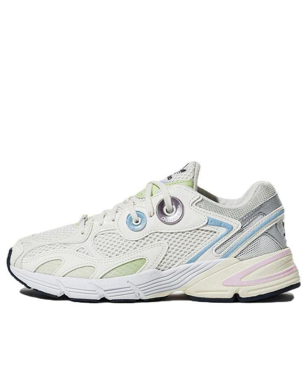 Adidas White (Wmns) Astir 'Off Clean Sky'