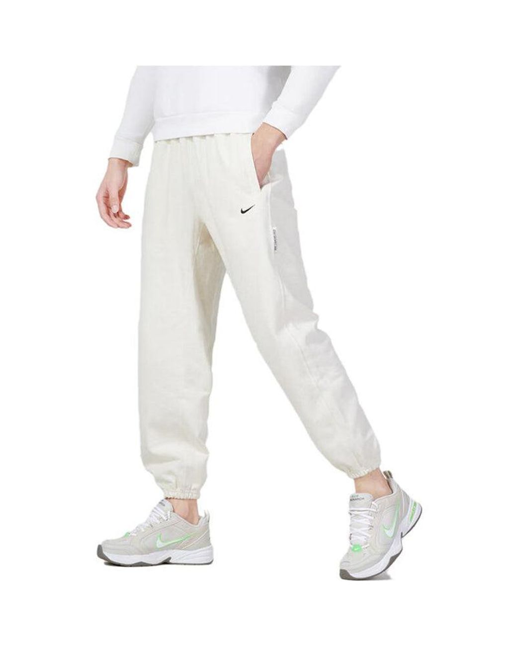 Nike White Dri-Fit Standard Issue Basketball Trousers for men