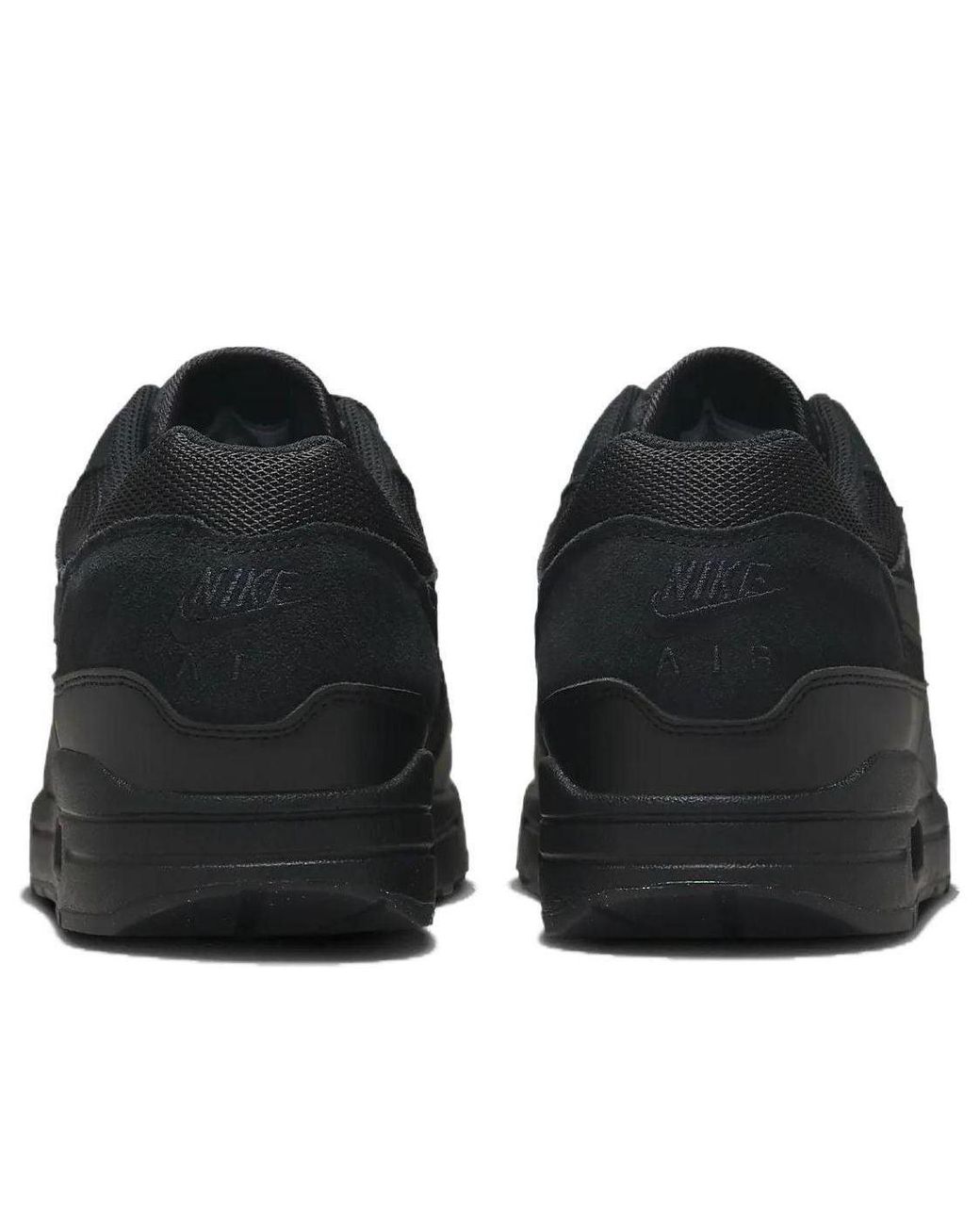 black nike air max essential
