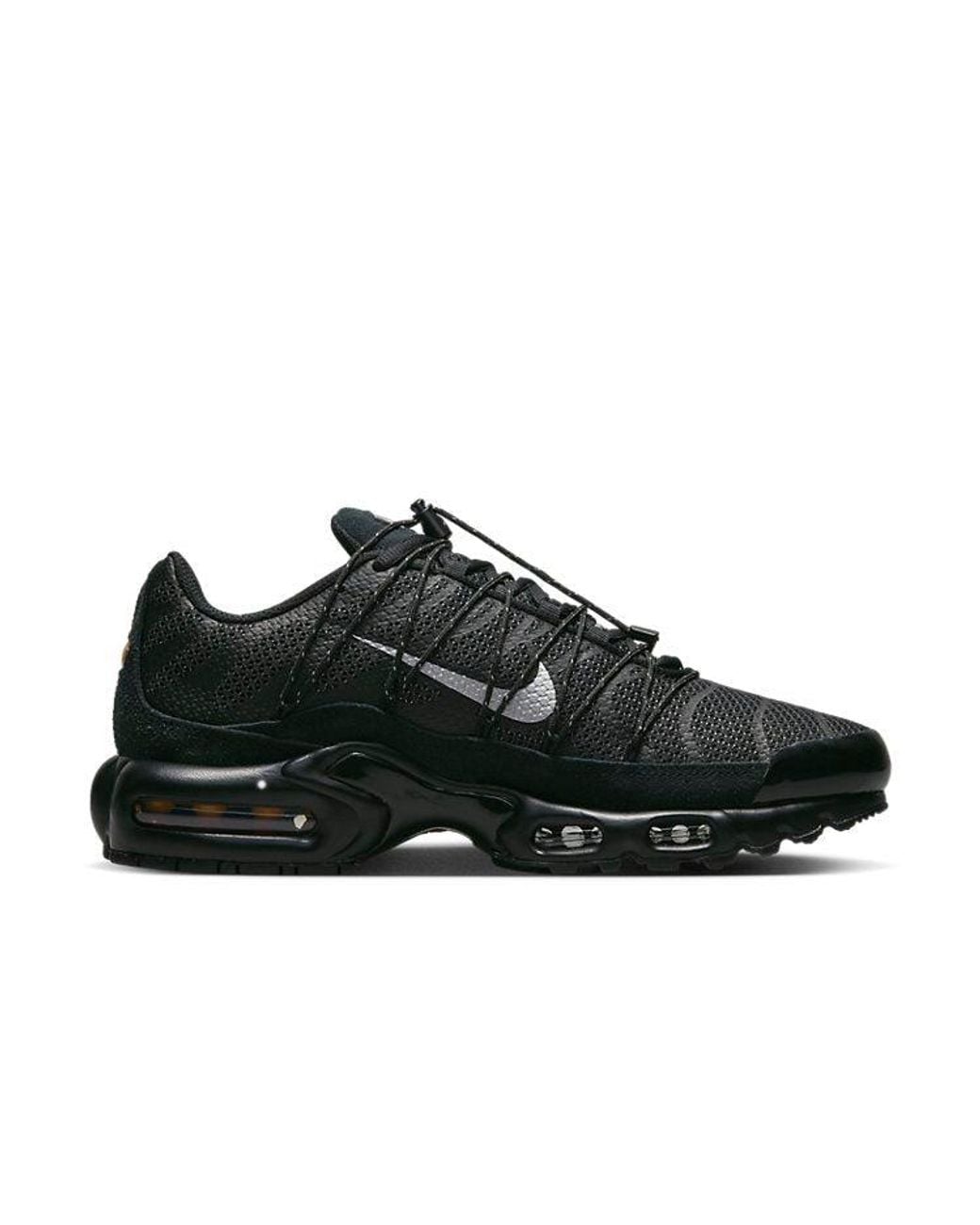 Nike Black Air Max Plus Utility Shoes for men