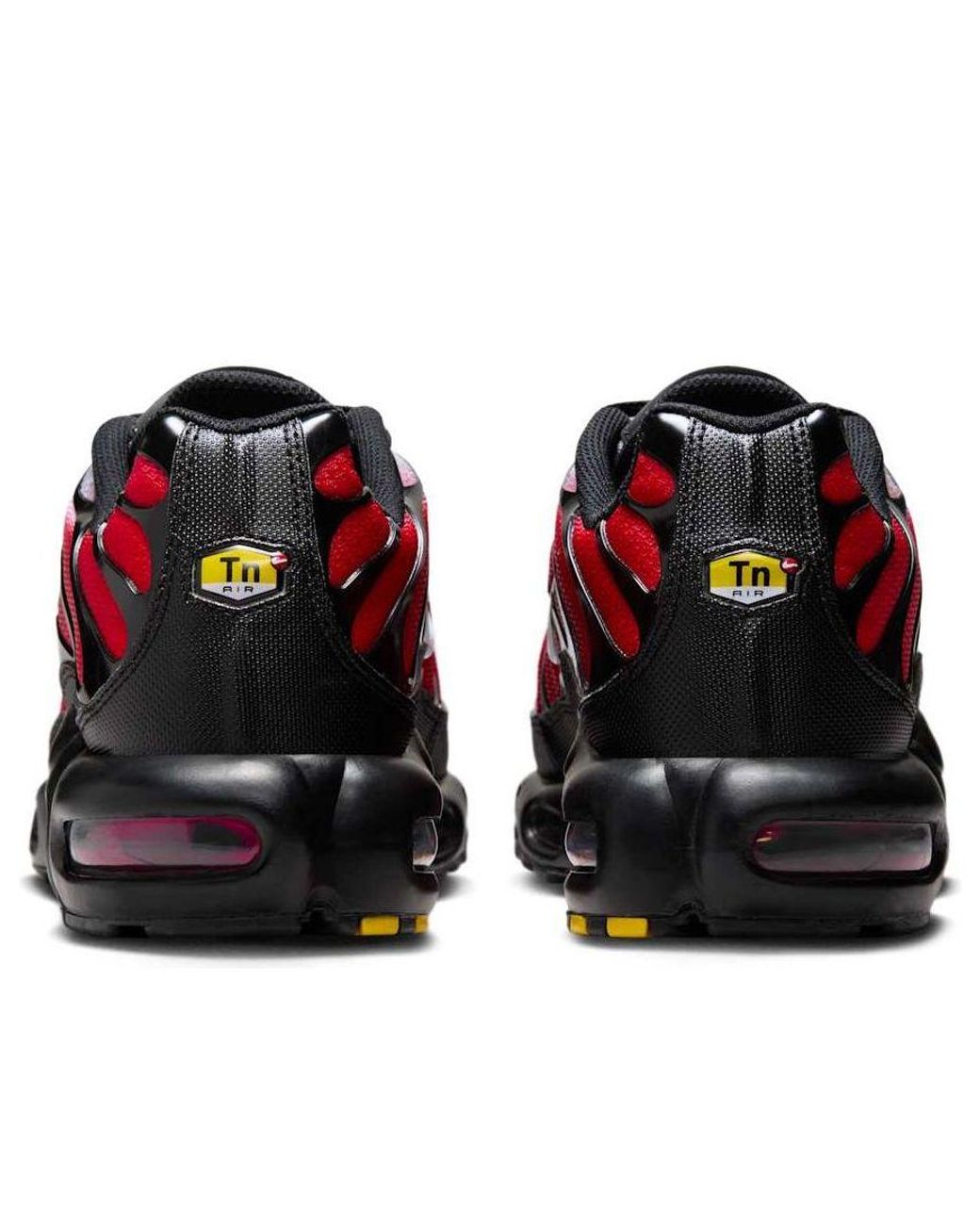 red airmax plus mens