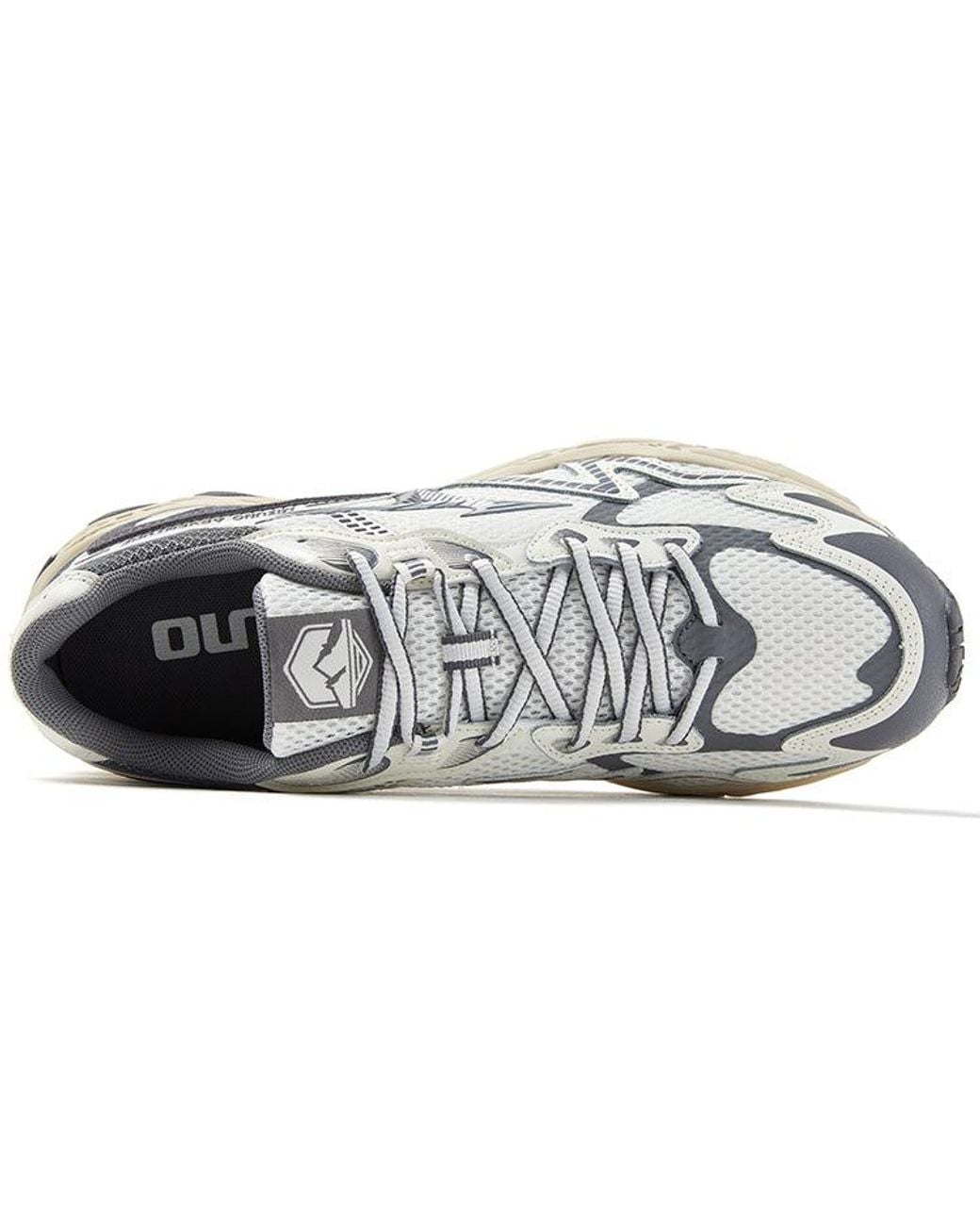 Mizuno White Adventure Twe for men