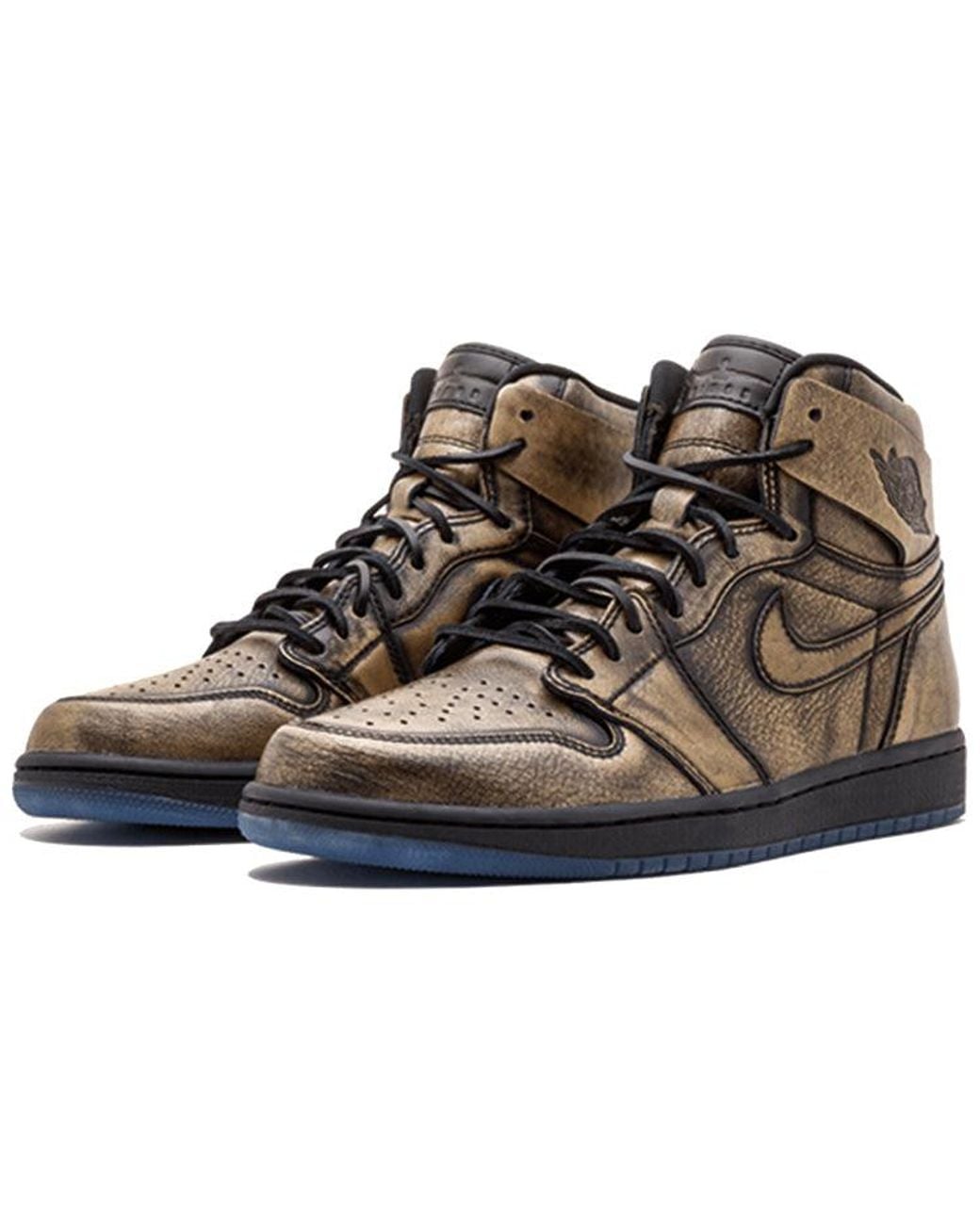 Nike Black 1 Retro High Og 'Wings' for men
