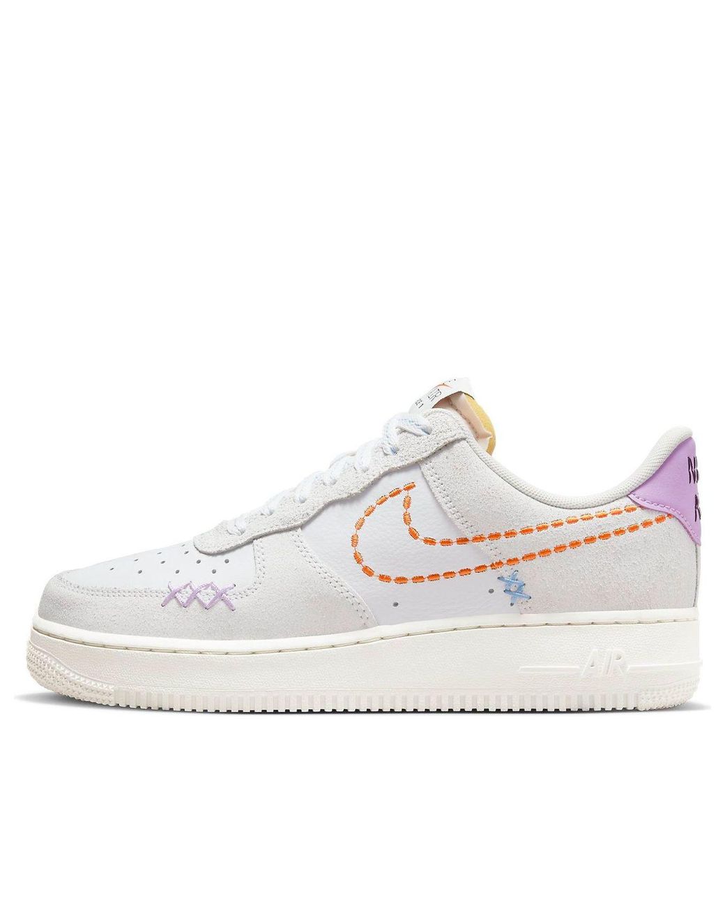 Nike White (Wmns) Air Force 1 '07 Se '101'