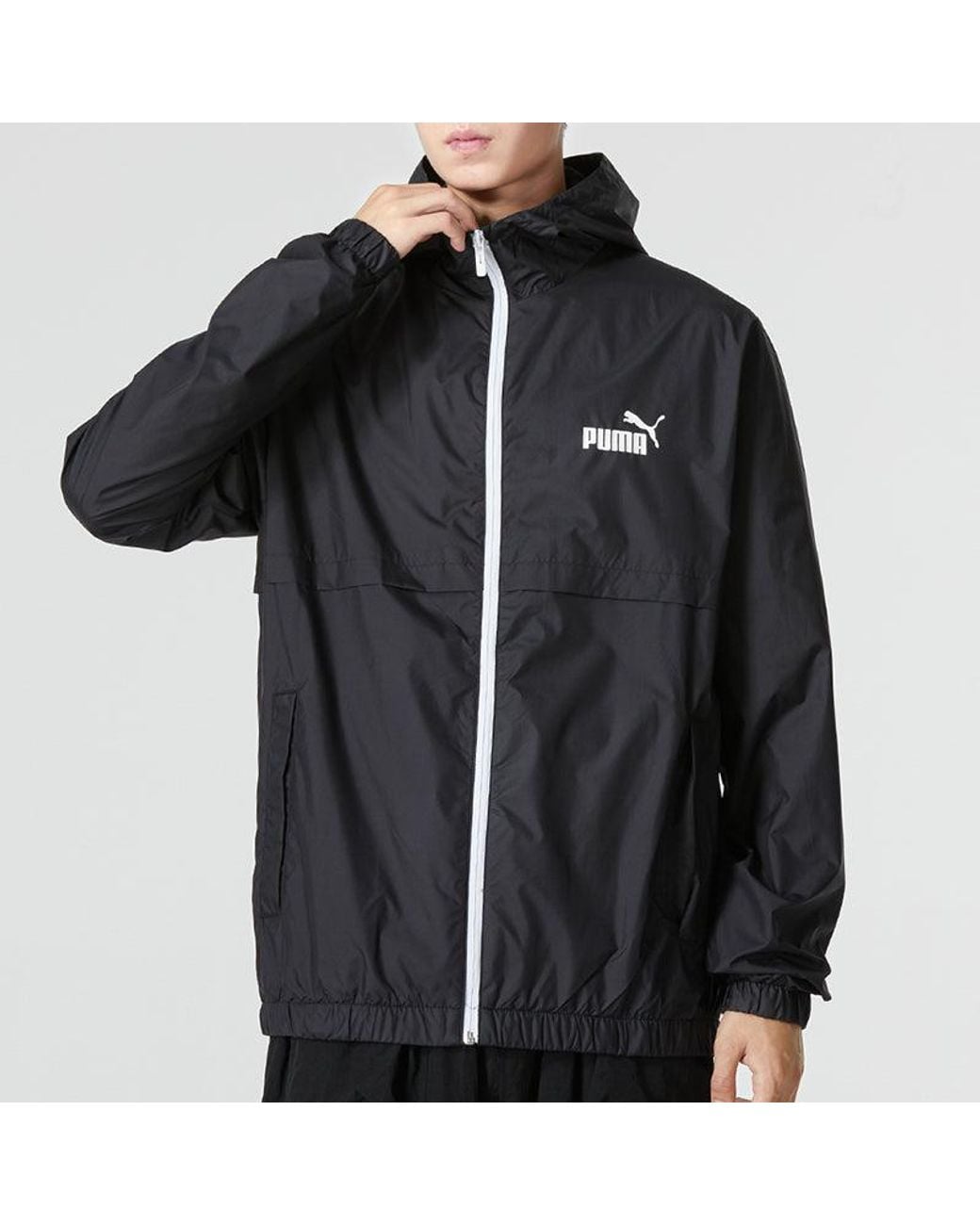 PUMA Blue Ess Solid Windbreaker Logo for men