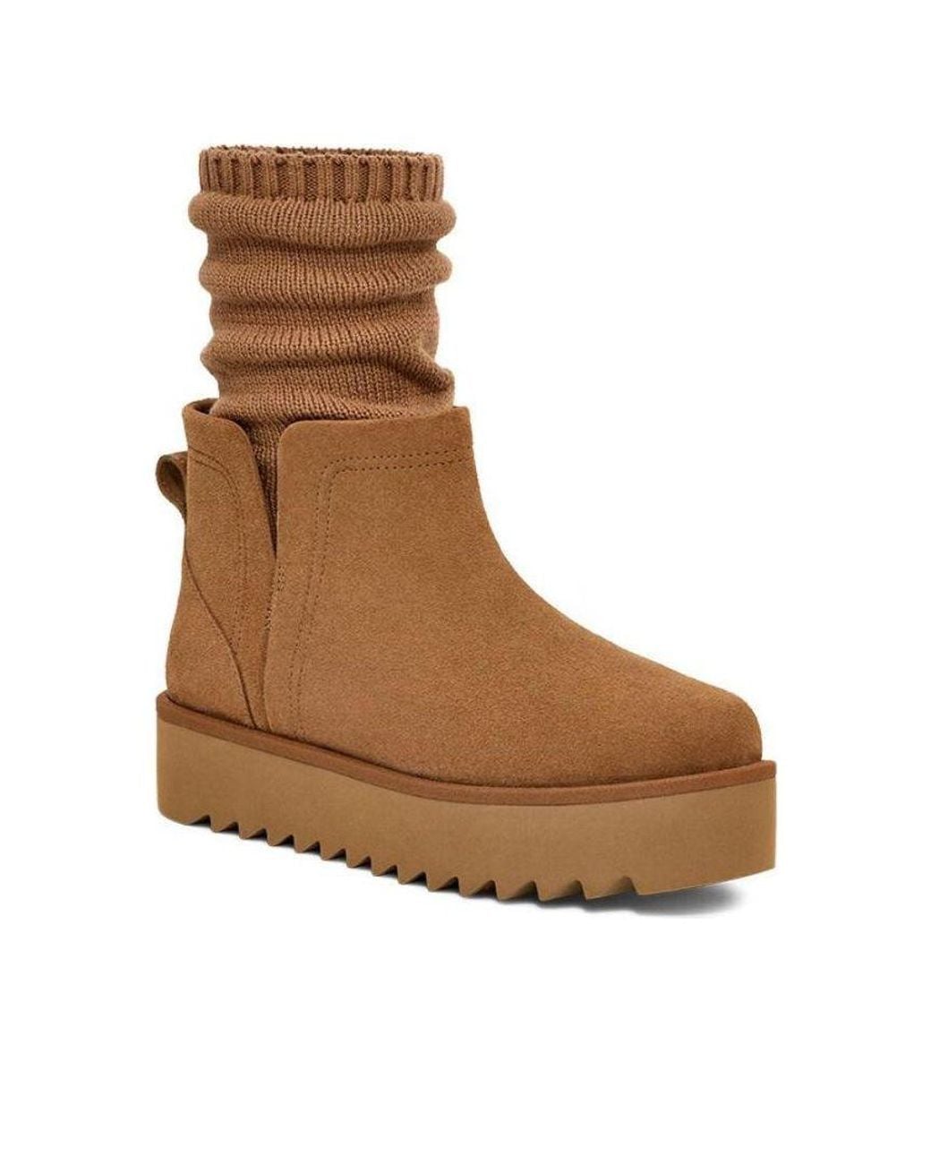 Ugg Brown (Wmns) Classic Novelty 'Chestnut'
