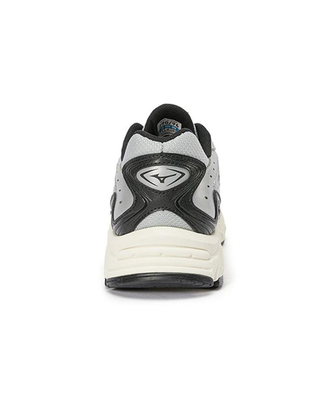 Mizuno White Fiyi 2K Casual Retro for men