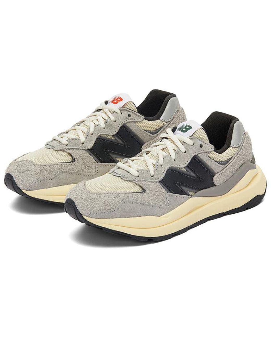 New Balance Metallic 57/40 for men