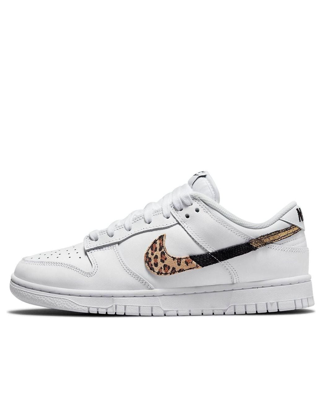 Nike White (Wmns) Dunk Low Se 'Primal'