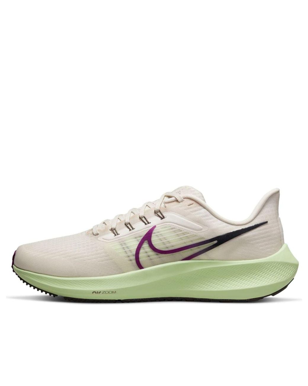 Nike White Pegasus 39 Road Running Shoes for men