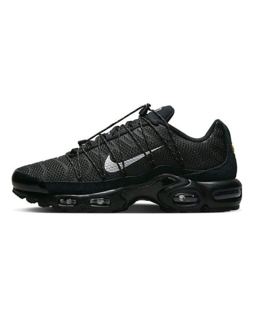 Nike Black Air Max Plus Utility Shoes for men