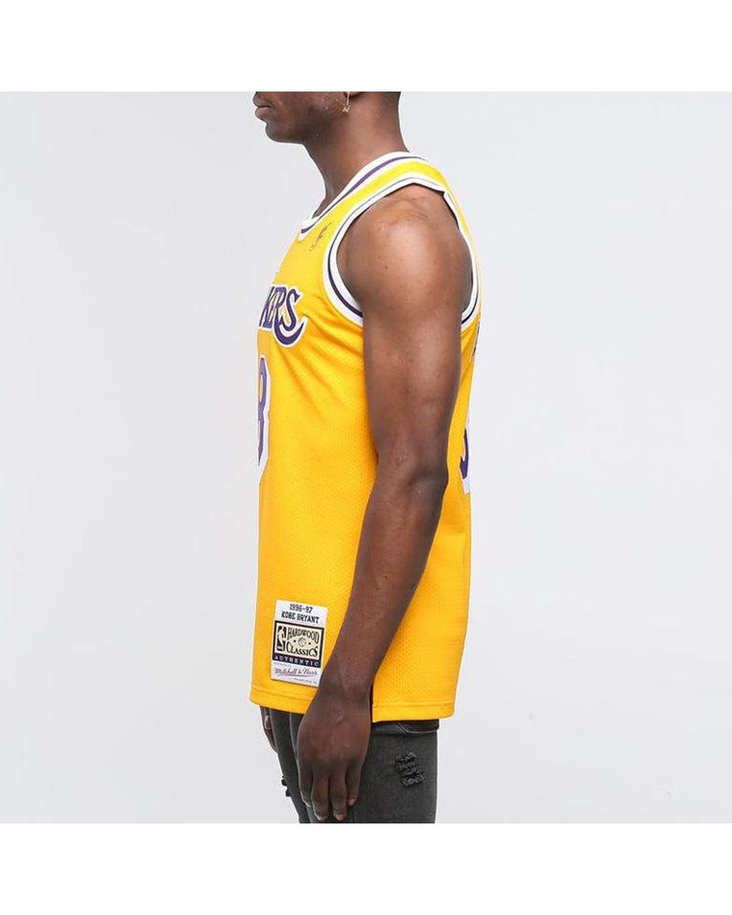 Mitchell & Ness Yellow Nba Kobe Bryant Los Angeles Lakers 1996/97 Authentic Jersey #8 for men