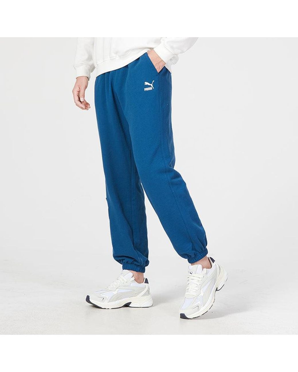 PUMA Blue Team Badge Sweatpants Tr Logo Pants for men