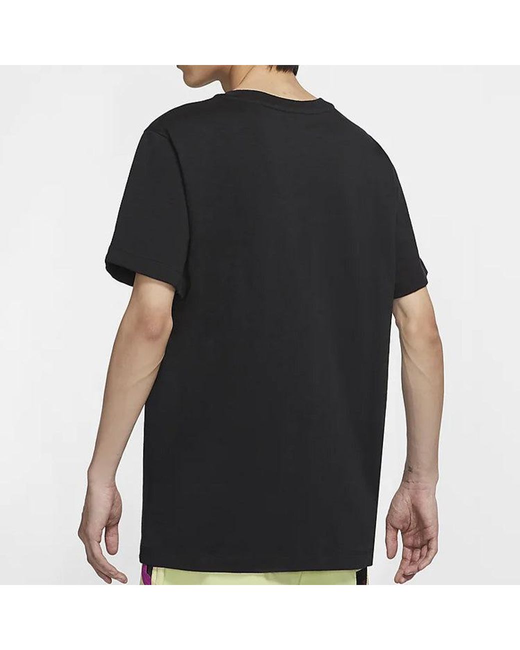 Nike Black Sportswear Zipper Pocket Design Short Sleeve for men