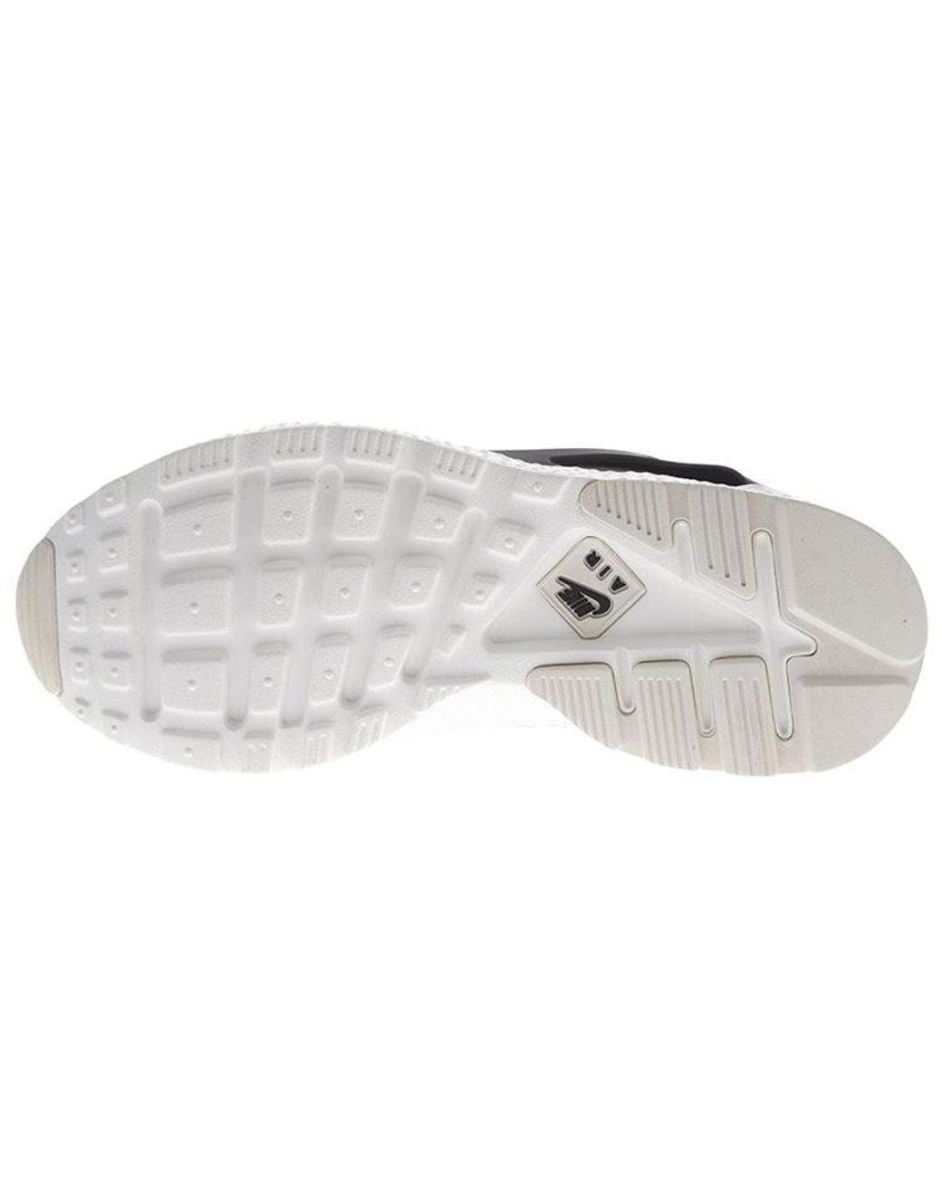 Nike Black (Wmns) Air Huarache Run Ultra Low-Top