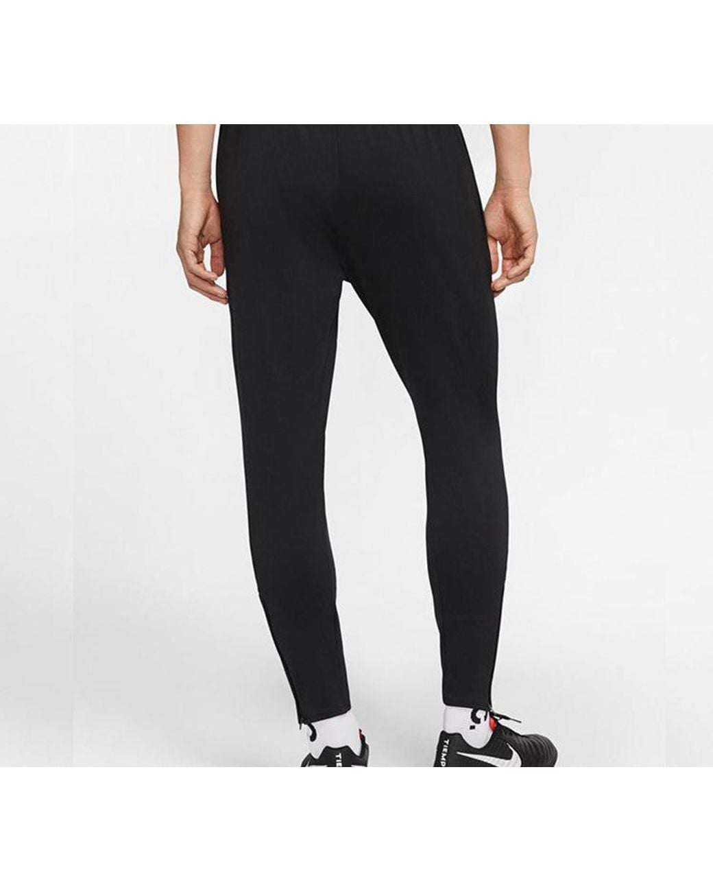 Nike Black Fc Essential Sweatpants for men