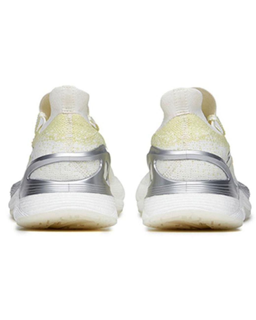 Anta White Chuang 2.0 Pro Running Shoes for men