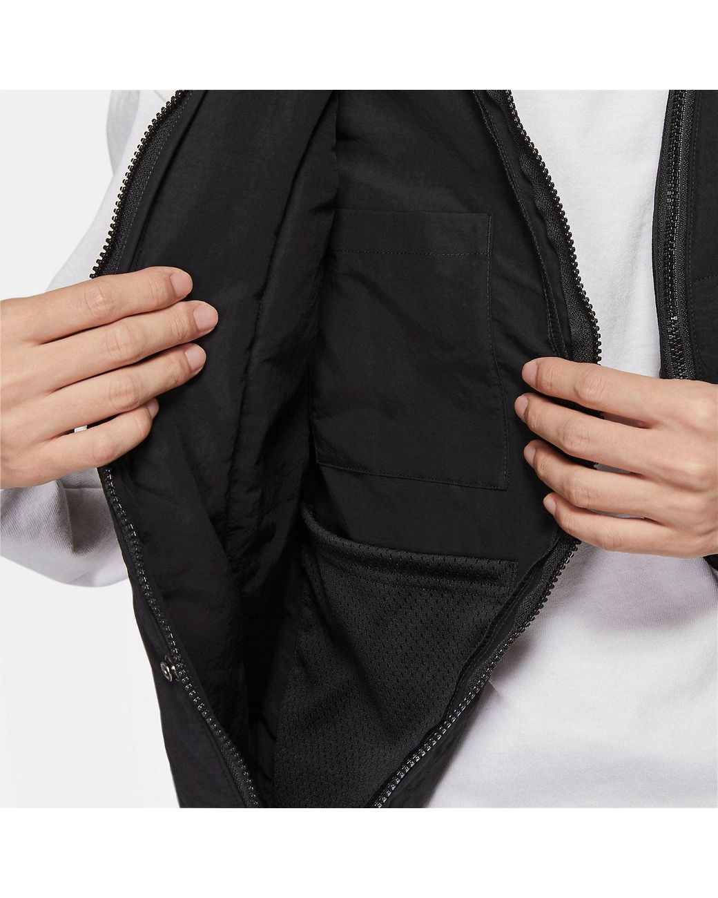 Nike Black 23 Engineered Technical Vest for men
