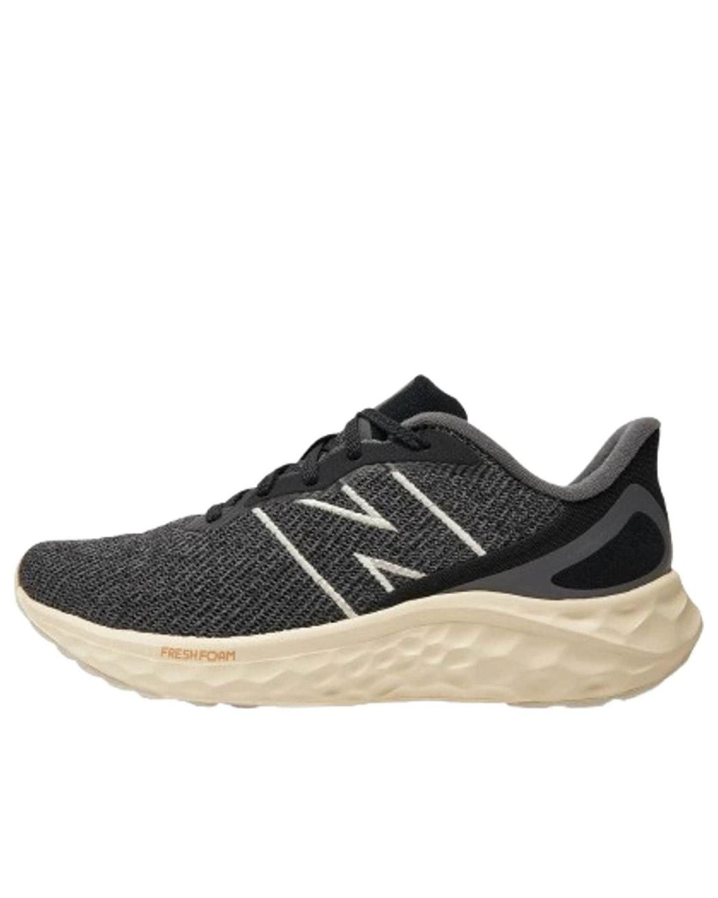 New Balance Black Fresh Foam Arishi V4 Castlerock Angora' for men