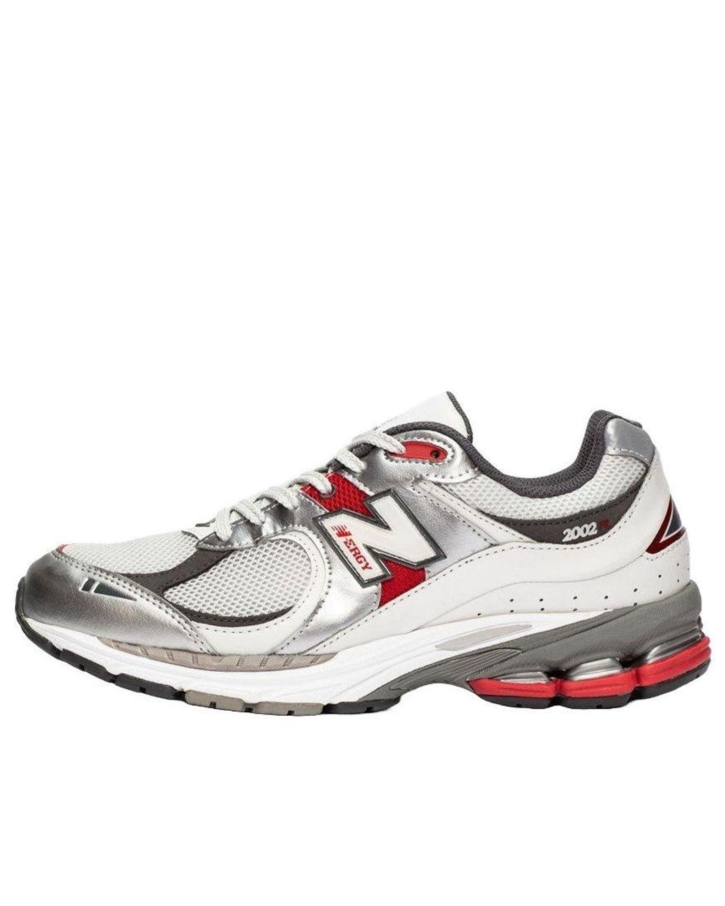 New Balance White 2002R Metallic Team' for men