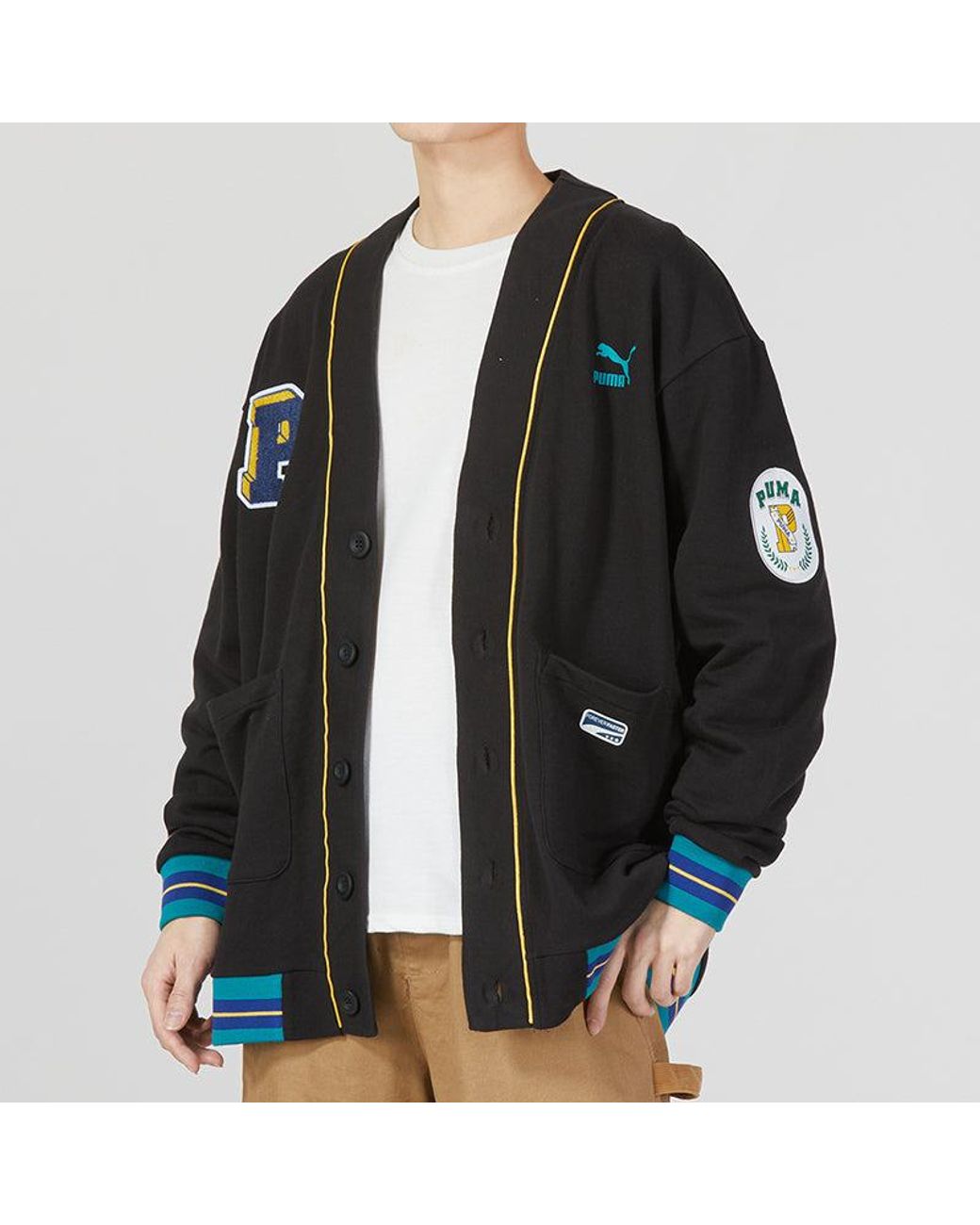 PUMA Black Team Badge V-Neck Jacket for men