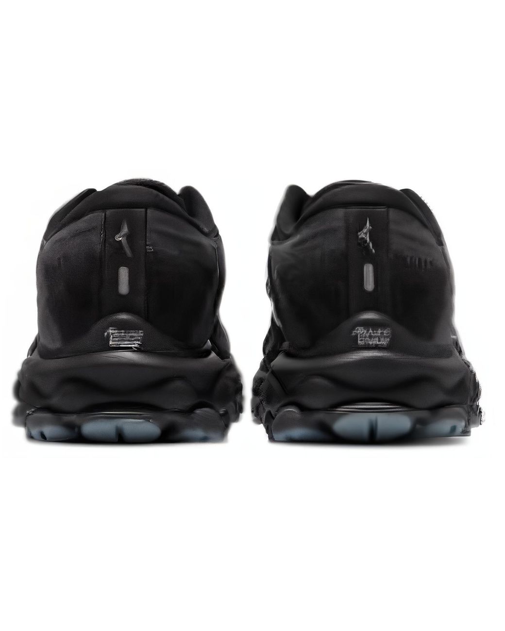 Mizuno Black Wave Sky 7 for men