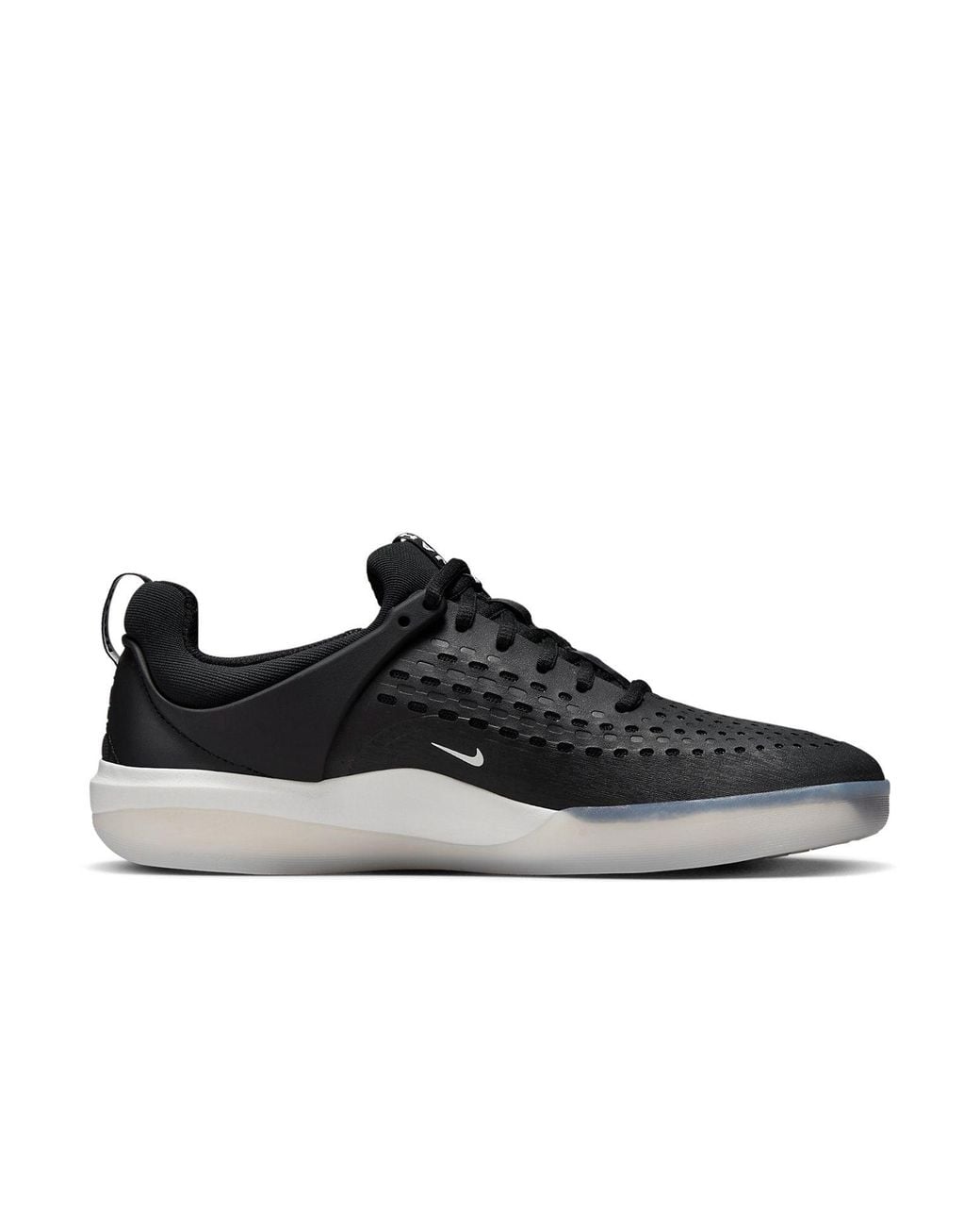 Nike Black Zoom Nyjah 3 Sb for men