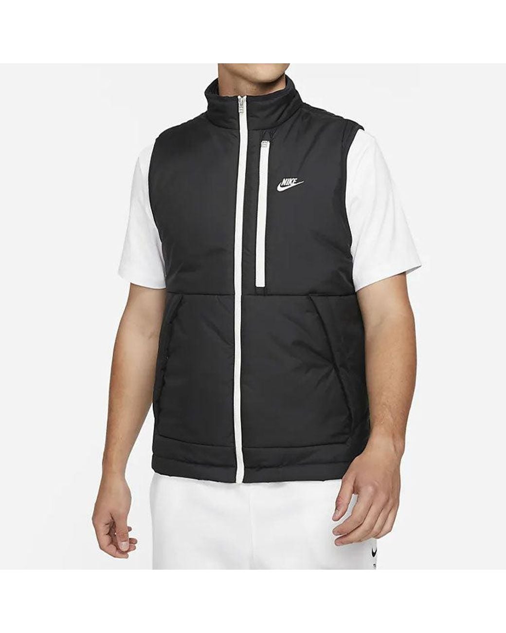 Nike Black Sportswear Therma-Fit Legacy Vest for men