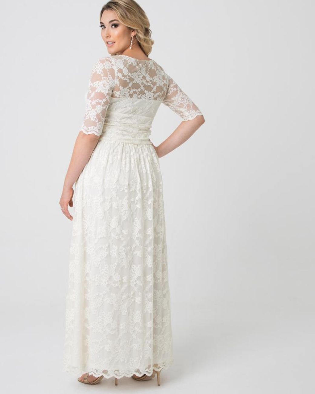 kiyonna aurora lace wedding dress