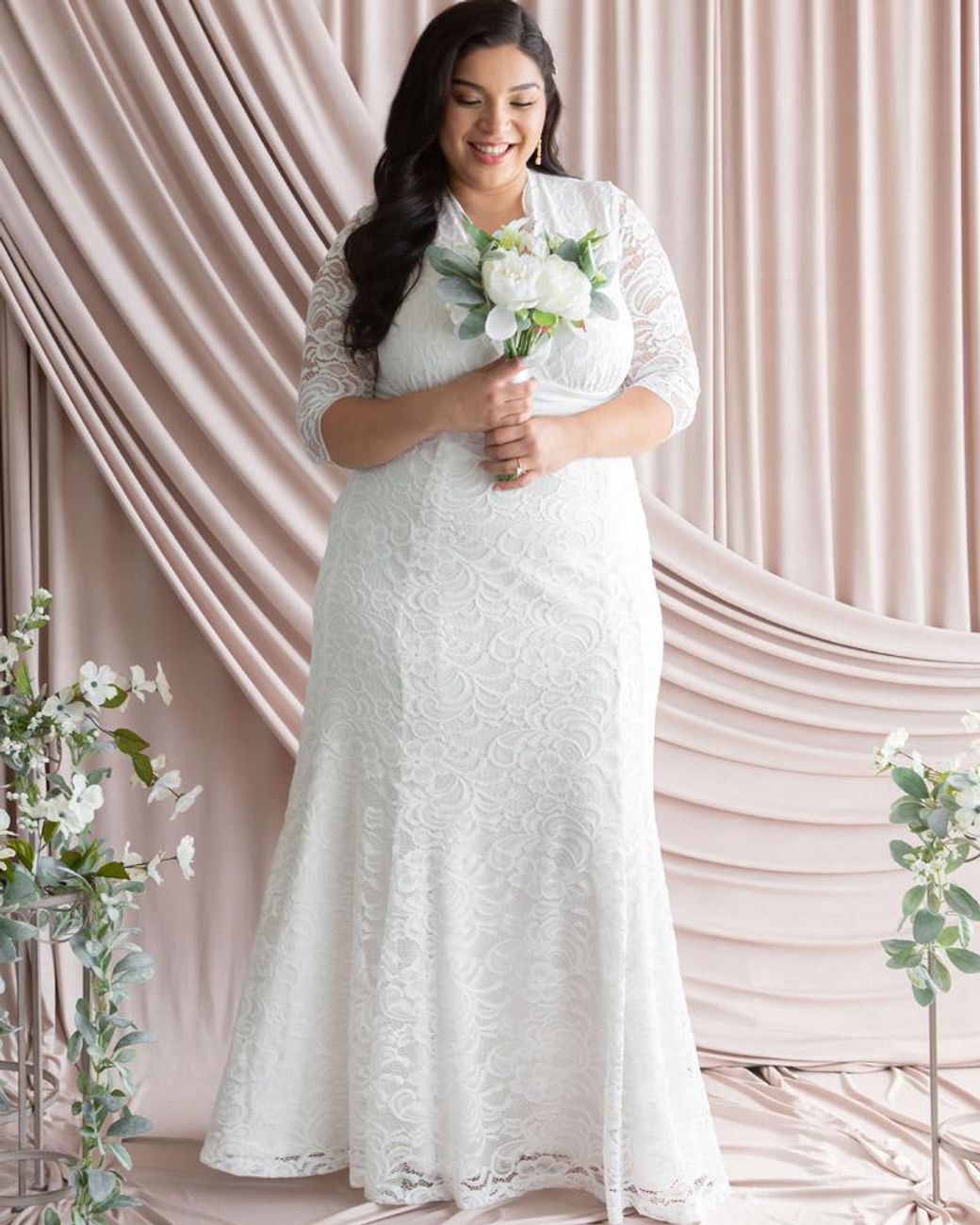 amour lace wedding gown