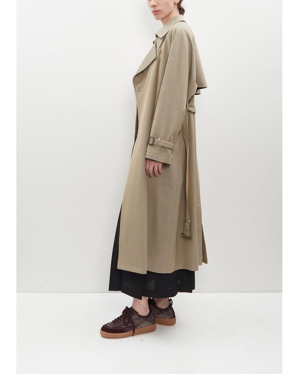 AURALEE Washed Finx Silk Chambray Trench Coat in Natural | Lyst AURALEE Washed Finx Silk Chambray Trench Coat in Natural | Lyst