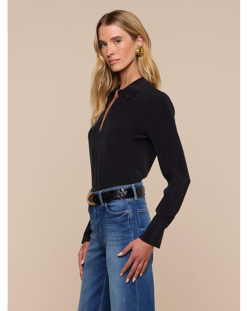 Chemisier En Soie Babette (Noir) L'Agence en coloris Blue