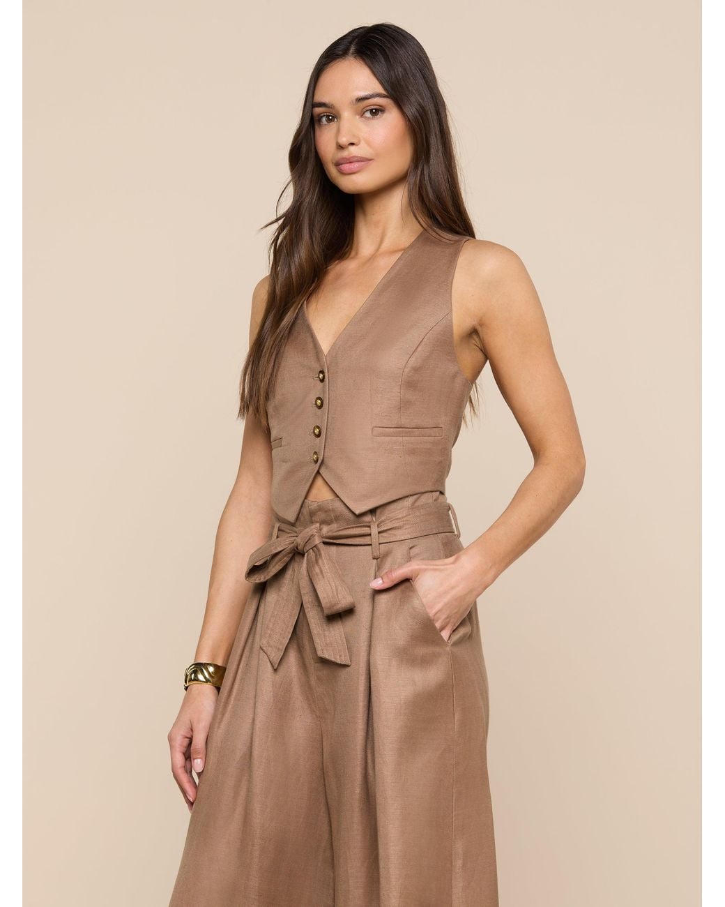 L'Agence Natural Jianna Vest