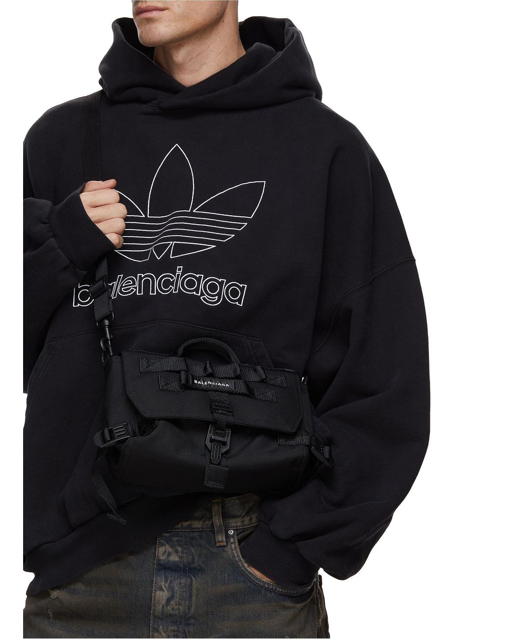 Balenciaga Small 'army' Logo Patch Messenger Bag in Black for Men 