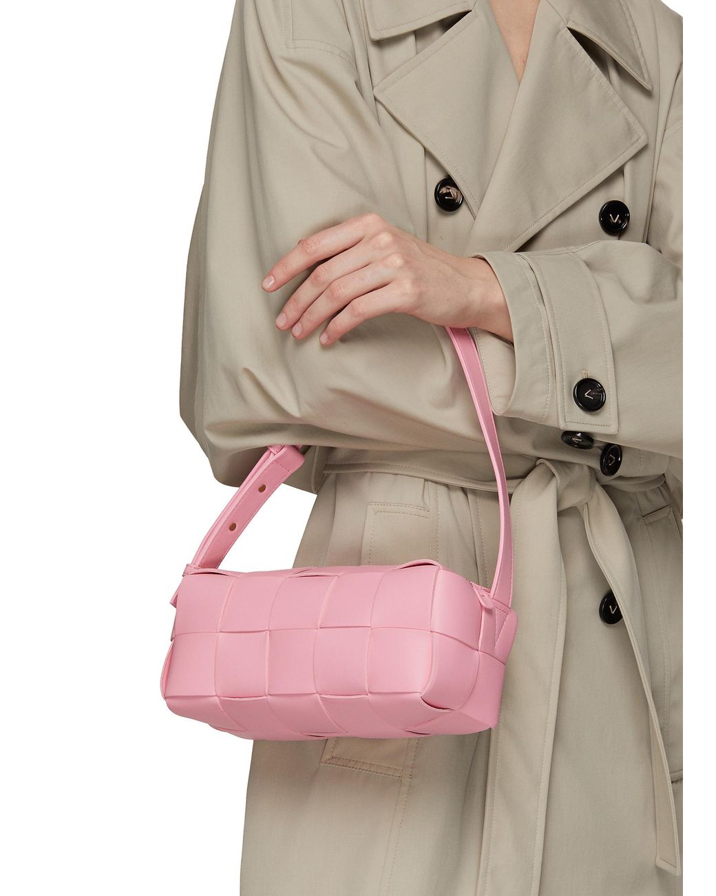 SMALL CASSETTE LEATHER SHOULDER BAG for Women - Bottega Veneta