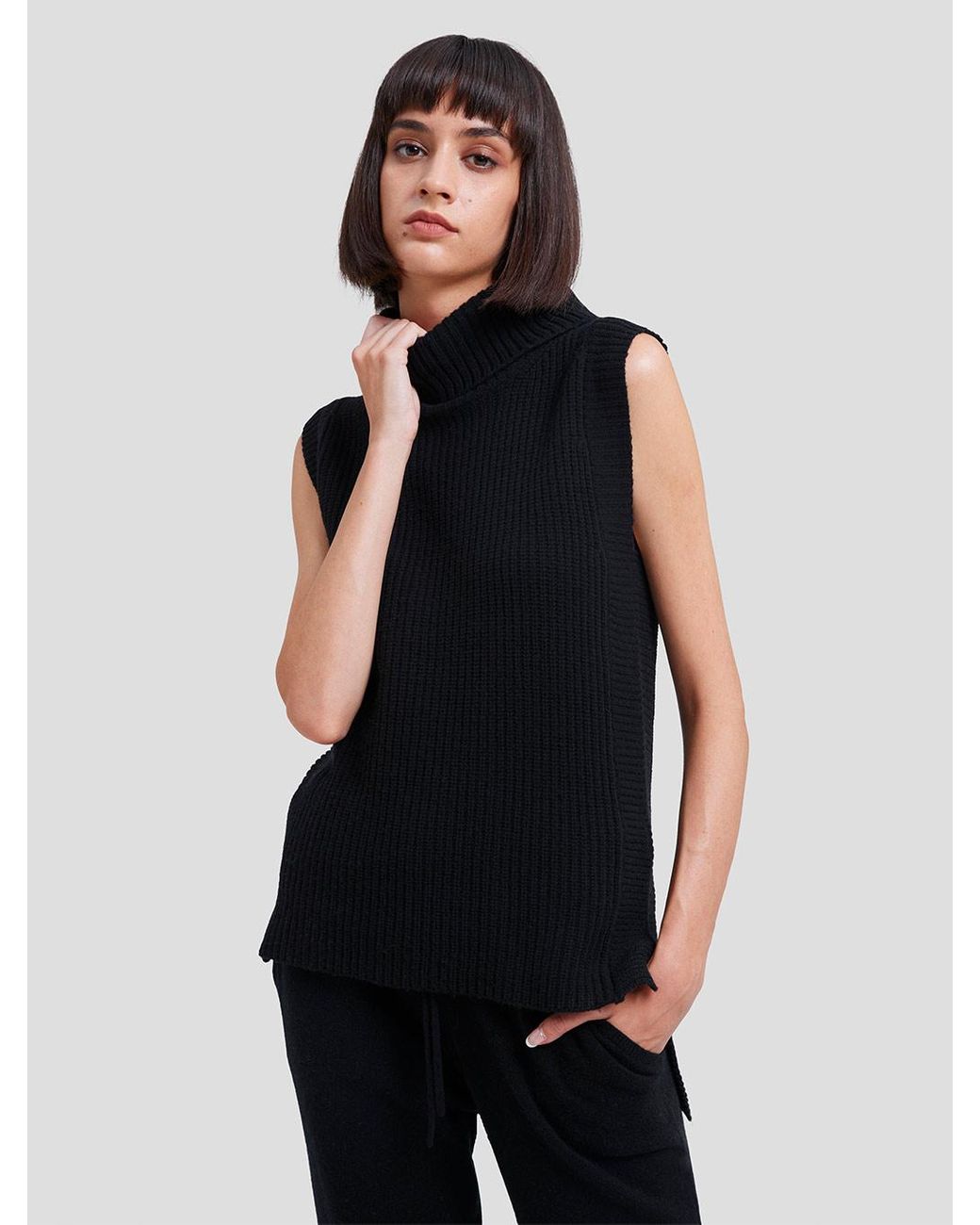 sleeveless high neck jumper