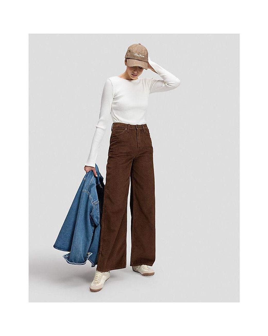 Lee Jeans White Slim Slit Sve Rib Tee
