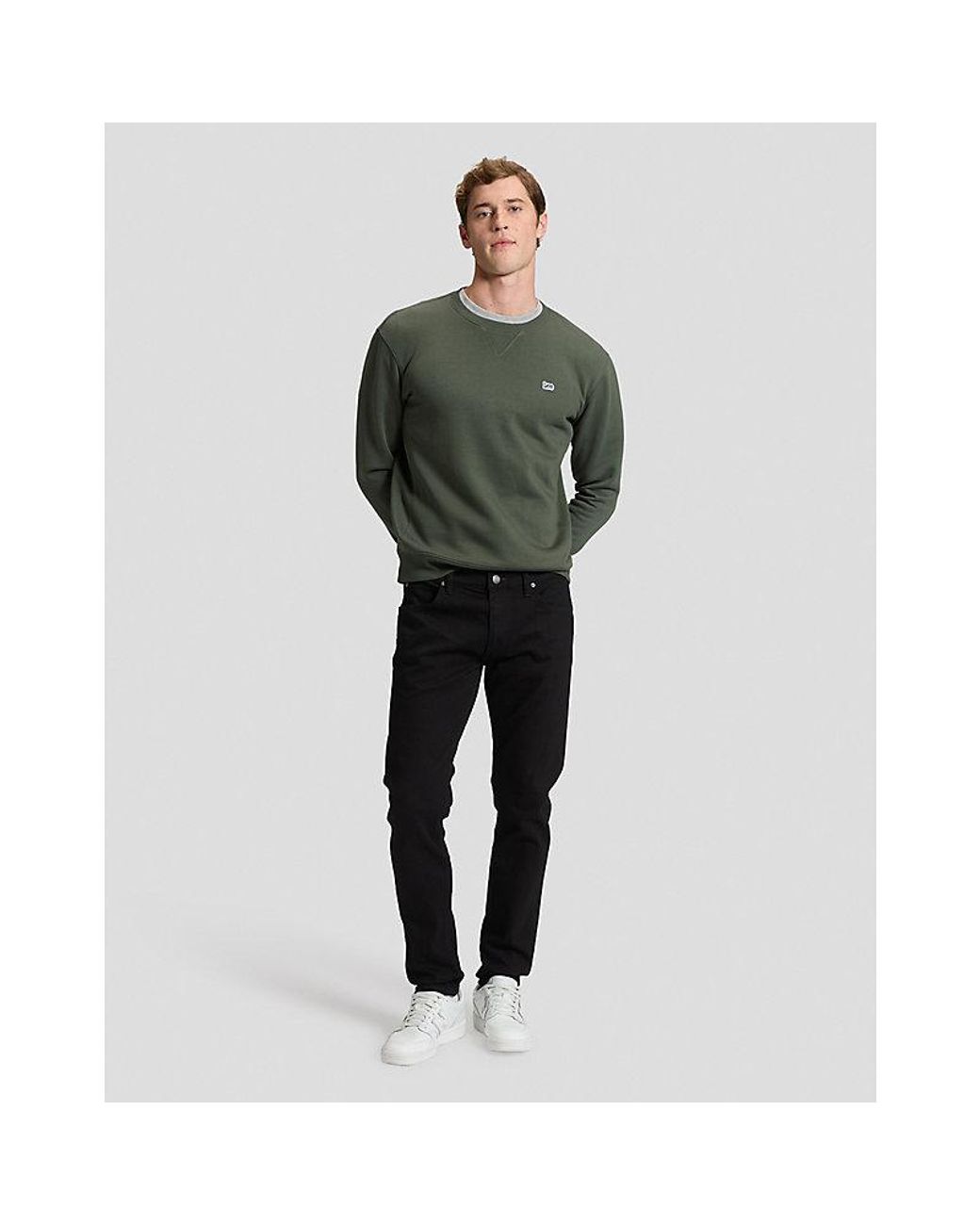 Lee Jeans Green Regular Patch Crew Sweatshirt for men